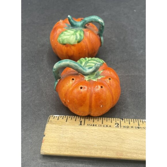 Vintage Ceramic Pumpkin Salt & Pepper Shakers Made In Japan - Picture 6 of 8